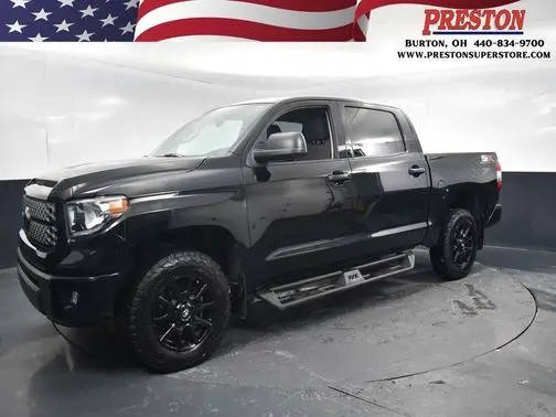 2020 Toyota Tundra SR5 4WD photo
