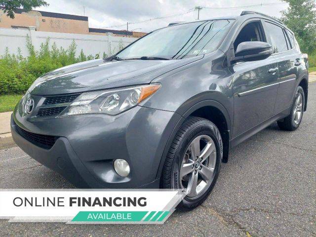 2015 Toyota RAV4 XLE AWD photo