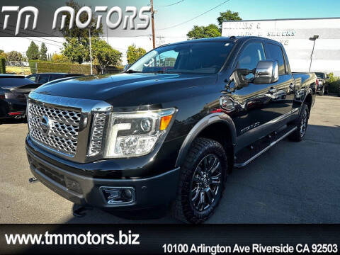 2016 Nissan Titan XD Platinum Reserve RWD photo