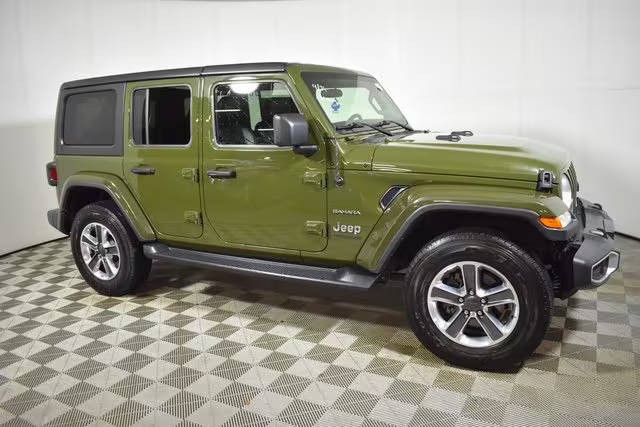 2020 Jeep Wrangler Unlimited Sahara 4WD photo