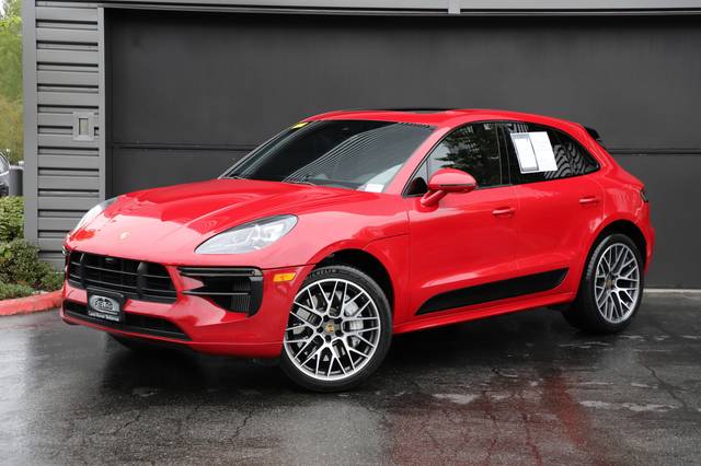2020 Porsche Macan Turbo AWD photo