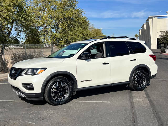 2020 Nissan Pathfinder SL FWD photo