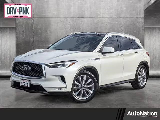 2020 Infiniti QX50 LUXE AWD photo