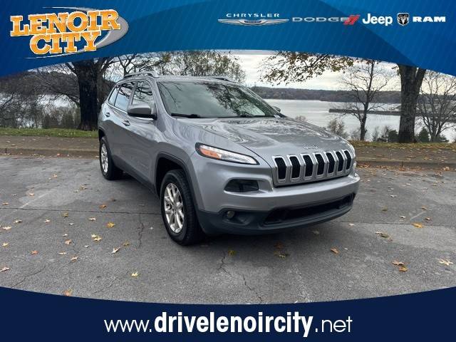 2015 Jeep Cherokee Latitude 4WD photo