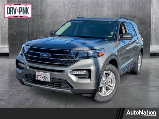 2020 Ford Explorer XLT 4WD photo