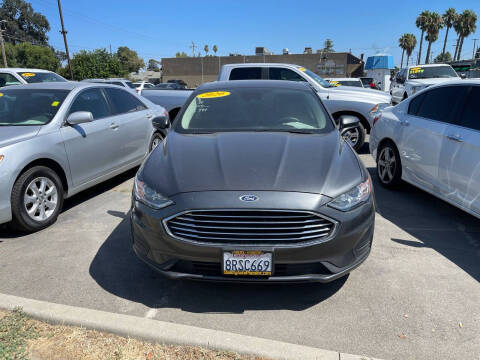 2020 Ford Fusion SE FWD photo