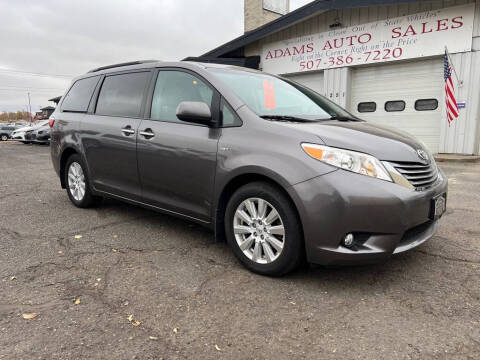 2017 Toyota Sienna XLE Premium AWD photo