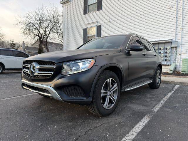 2017 Mercedes-Benz GLC-Class GLC 300 AWD photo