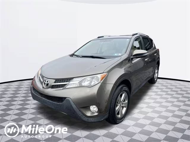 2015 Toyota RAV4 XLE AWD photo