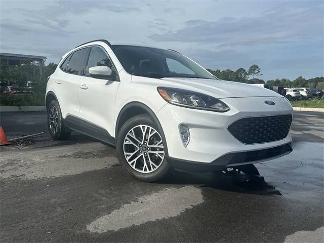 2020 Ford Escape SEL AWD photo