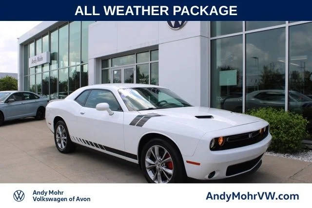 2020 Dodge Challenger SXT AWD photo