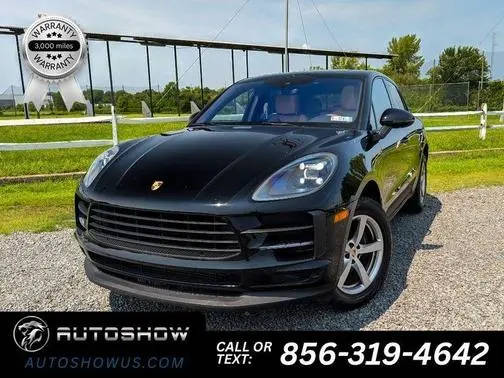 2020 Porsche Macan AWD photo