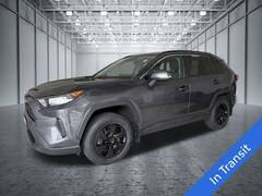 2020 Toyota RAV4 LE AWD photo