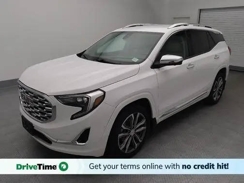 2020 GMC Terrain Denali FWD photo