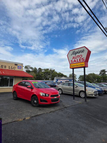 2015 Chevrolet Sonic LT FWD photo