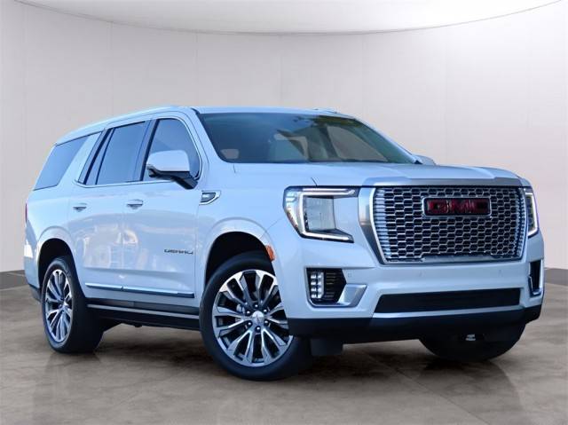 2021 GMC Yukon Denali 4WD photo