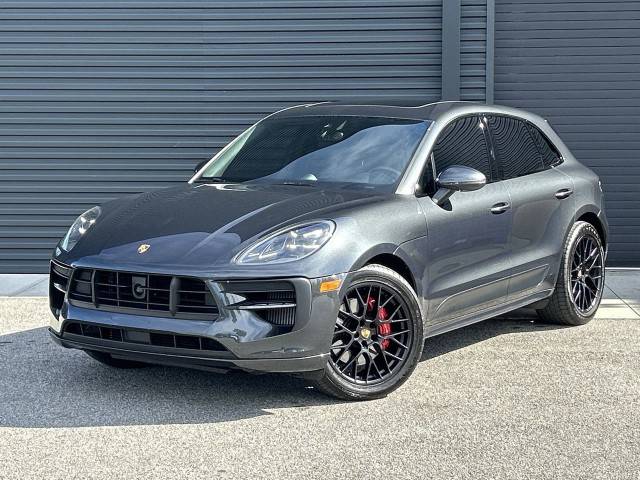 2020 Porsche Macan GTS AWD photo