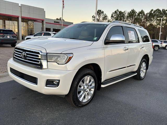2020 Toyota Sequoia Platinum 4WD photo