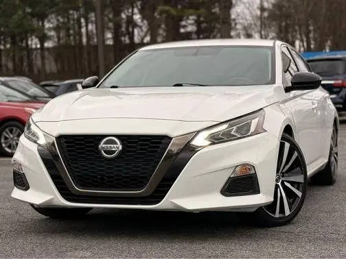 2019 Nissan Altima 2.5 SR FWD photo