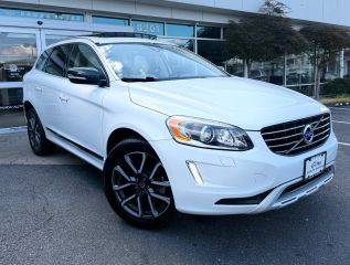 2017 Volvo XC60 Dynamic AWD photo