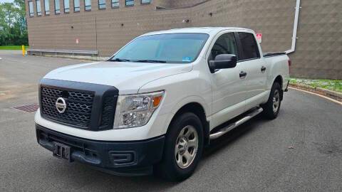 2018 Nissan Titan S RWD photo