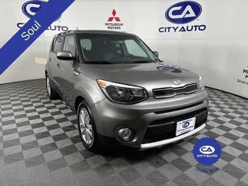 2019 Kia Soul + FWD photo