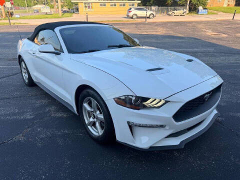 2019 Ford Mustang EcoBoost RWD photo