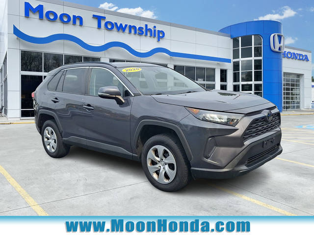 2020 Toyota RAV4 LE AWD photo