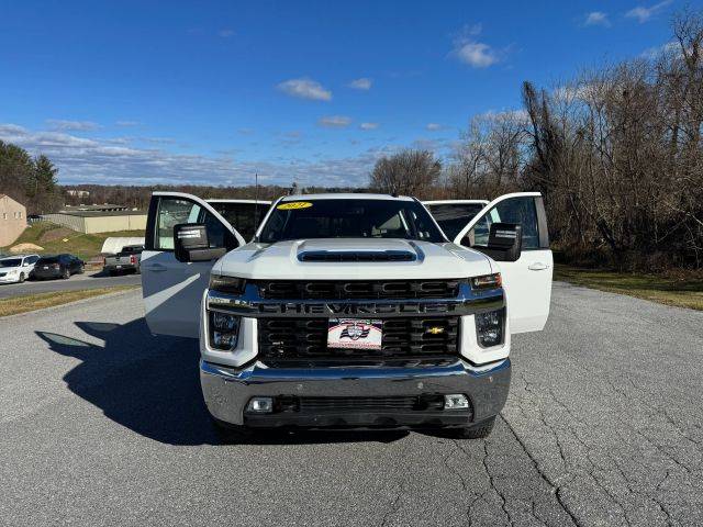 2020 Chevrolet Silverado 2500HD LT 4WD photo