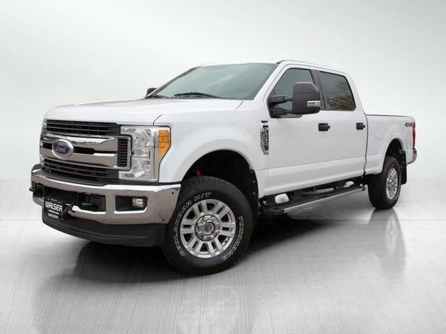 2017 Ford F-250 Super Duty XLT 4WD photo