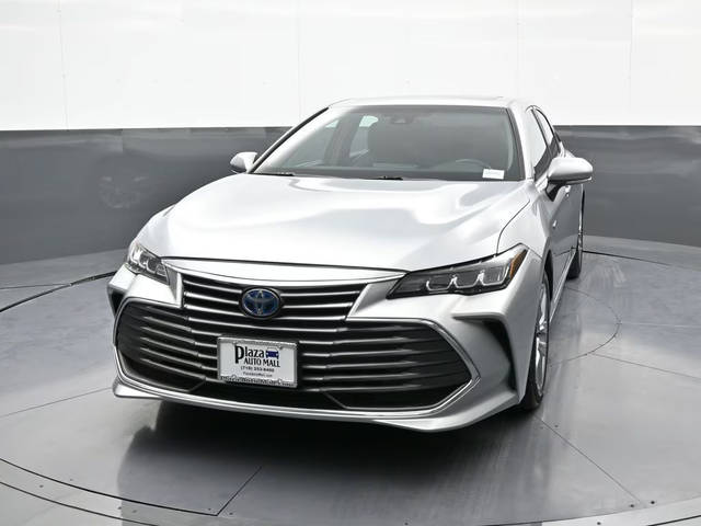 2020 Toyota Avalon Hybrid XLE FWD photo