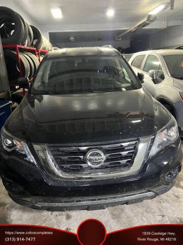 2020 Nissan Pathfinder S 4WD photo