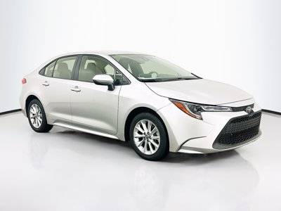 2021 Toyota Corolla LE FWD photo