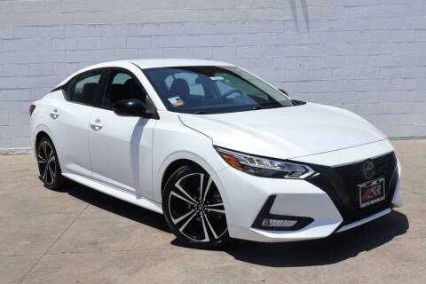 2020 Nissan Sentra SR FWD photo