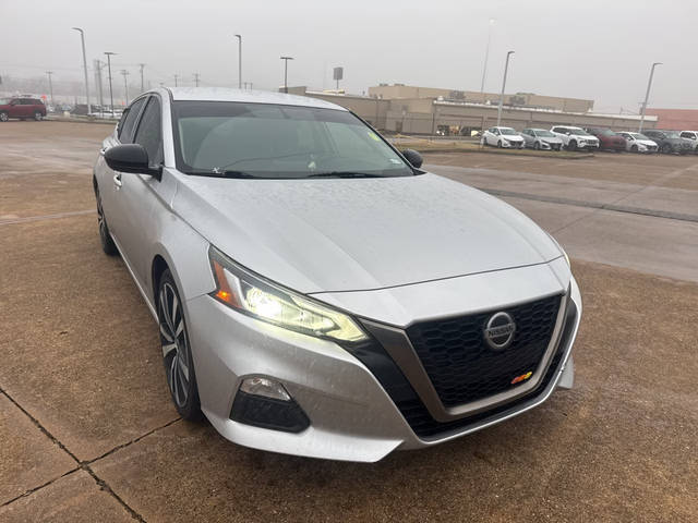 2019 Nissan Altima 2.5 SR FWD photo