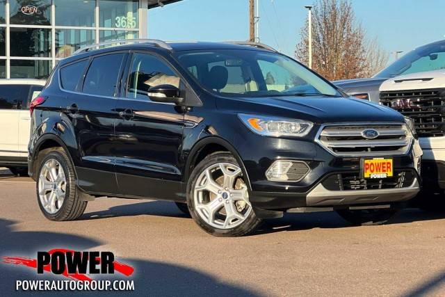 2019 Ford Escape Titanium 4WD photo