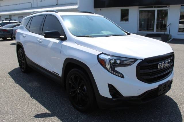 2020 GMC Terrain SLT FWD photo