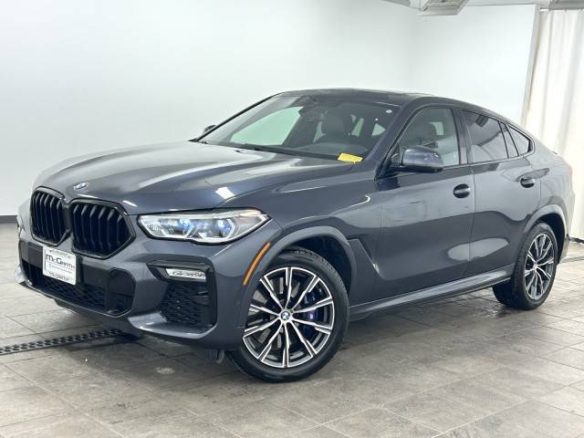 2020 BMW X6 M50i AWD photo