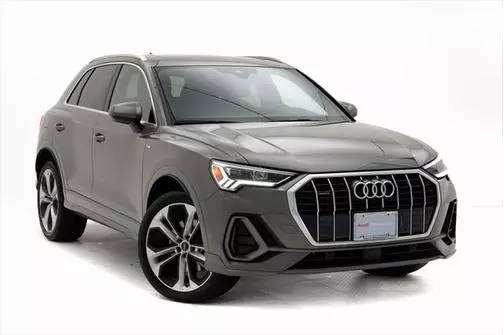 2020 Audi Q3 S line Premium Plus AWD photo