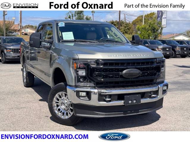 2020 Ford F-250 Super Duty LARIAT 4WD photo