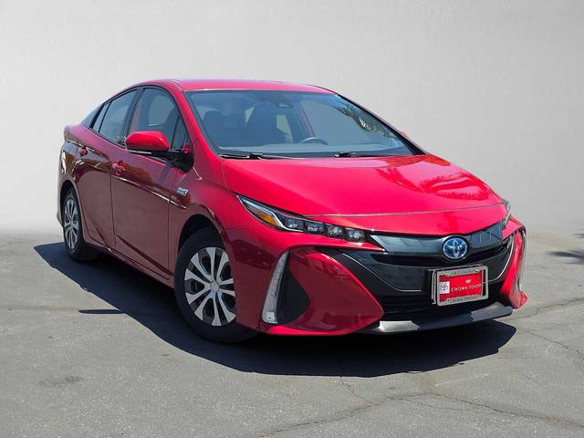 2020 Toyota Prius Prime LE FWD photo