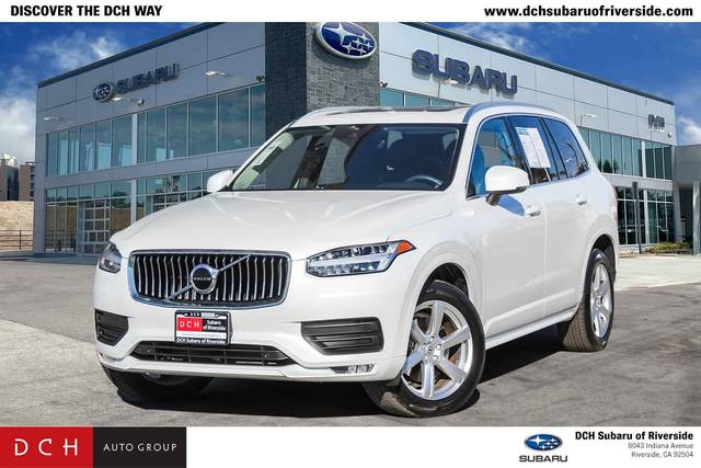 2020 Volvo XC90 Momentum AWD photo