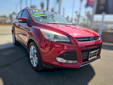 2015 Ford Escape Titanium FWD photo