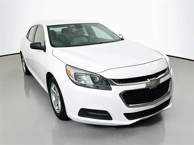 2015 Chevrolet Malibu LS FWD photo