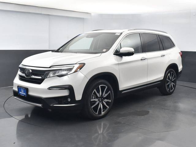 2021 Honda Pilot Touring 8-Passenger AWD photo