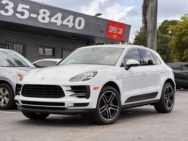 2020 Porsche Macan S AWD photo