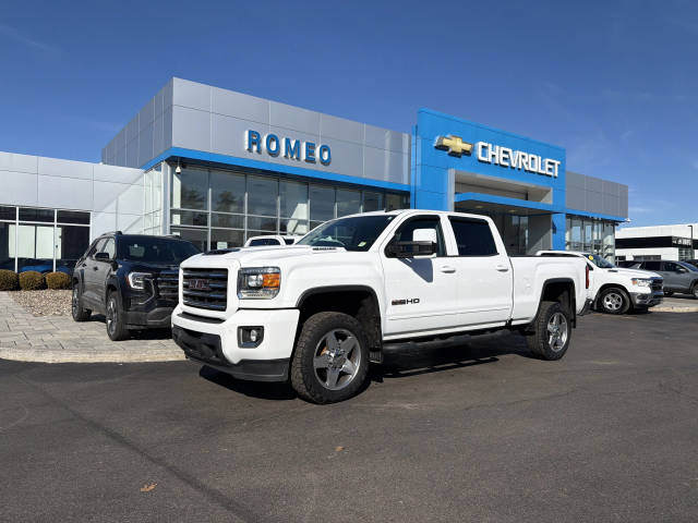 2018 GMC Sierra 2500HD SLT 4WD photo