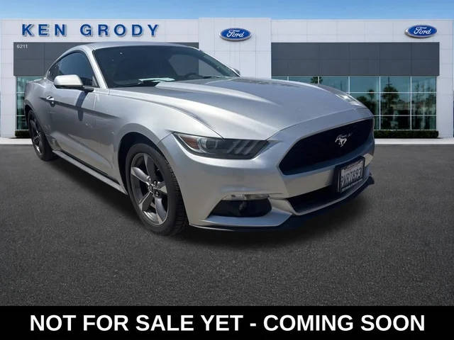 2016 Ford Mustang EcoBoost Premium RWD photo