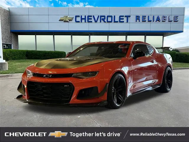 2020 Chevrolet Camaro ZL1 RWD photo