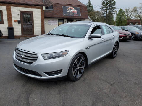 2015 Ford Taurus SEL AWD photo